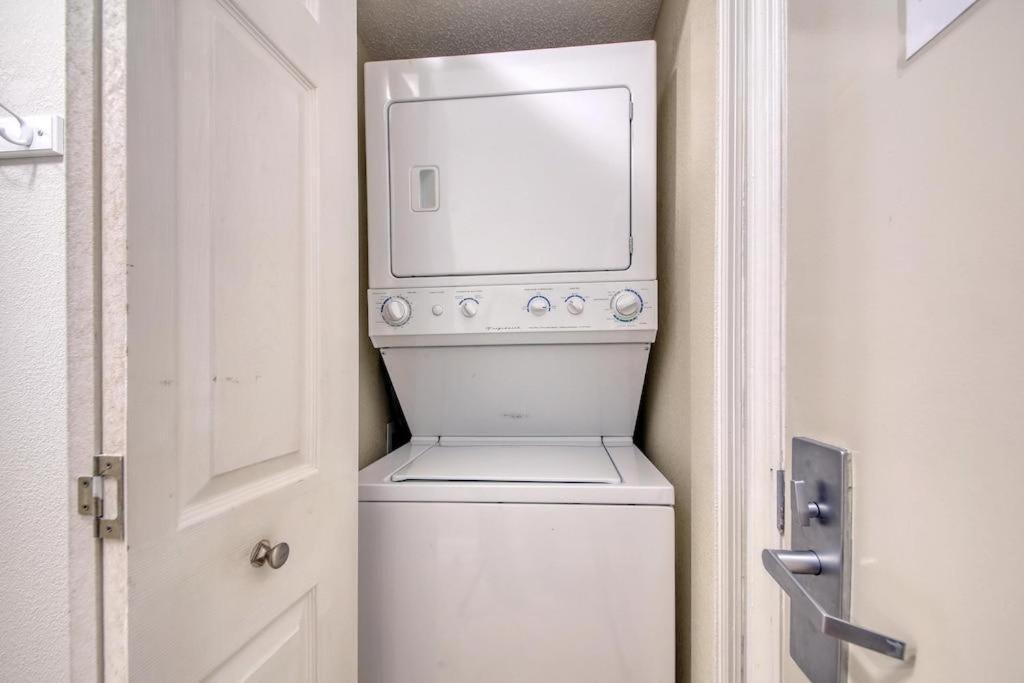 Holiday home 2501 S Ocean Blvd, 1017 - Ocean View Sleeps 6 *